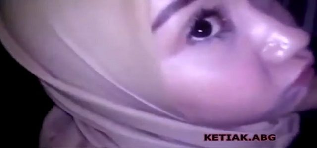 Bokep Indo HIJAB DI KELUARIN DI DALEM ENAK YANK